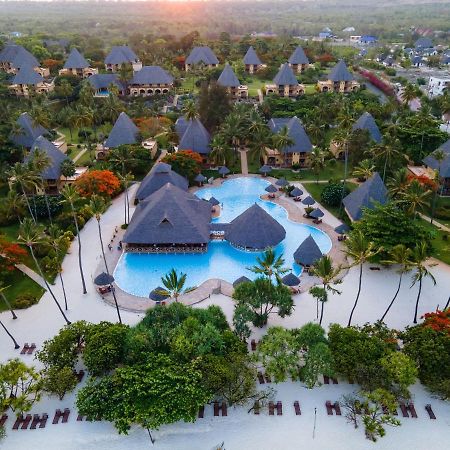 Neptune Pwani Beach Resort & Spa - All Inclusive Kiwengwa  Esterno foto