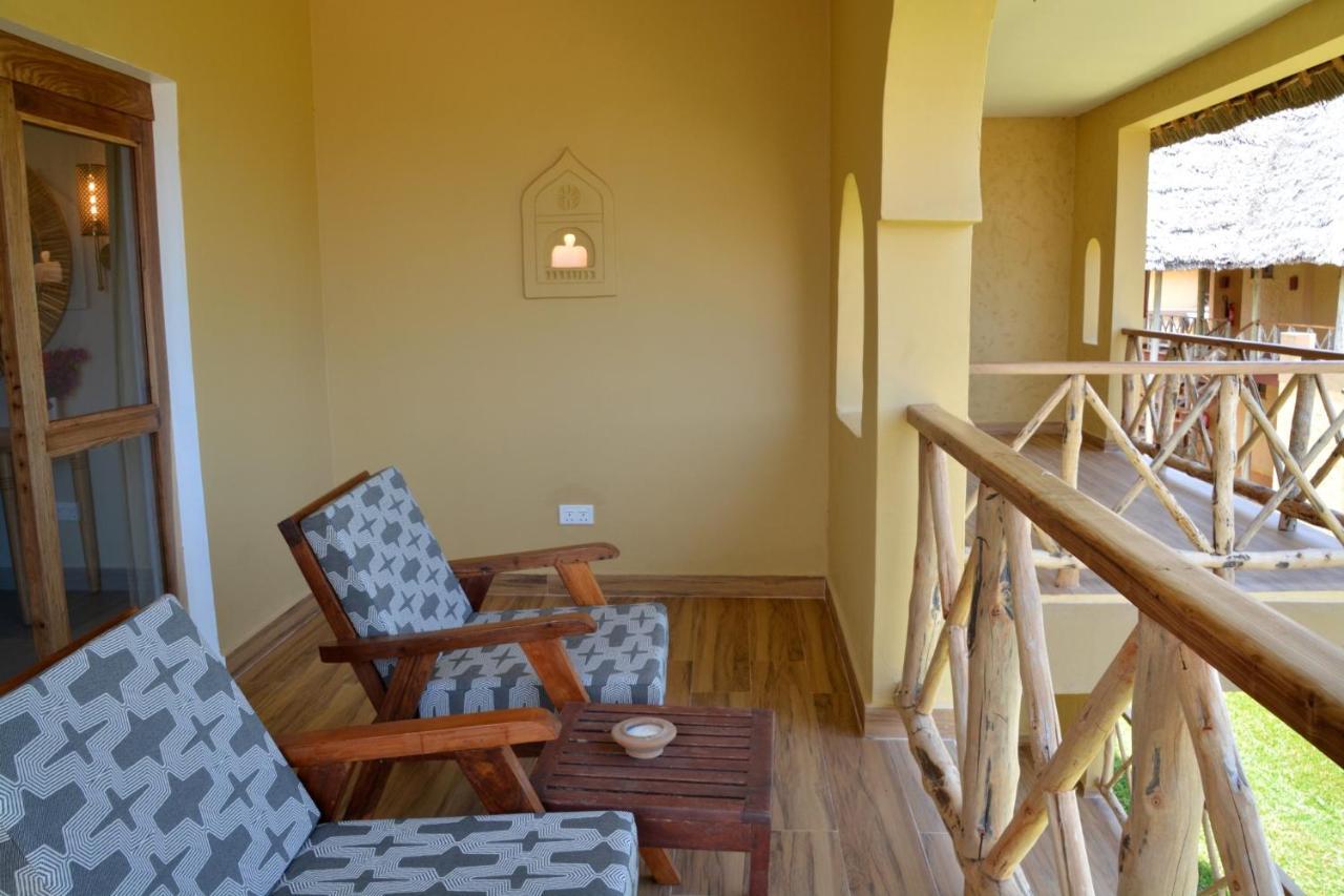 Neptune Pwani Beach Resort & Spa - All Inclusive Kiwengwa  Esterno foto