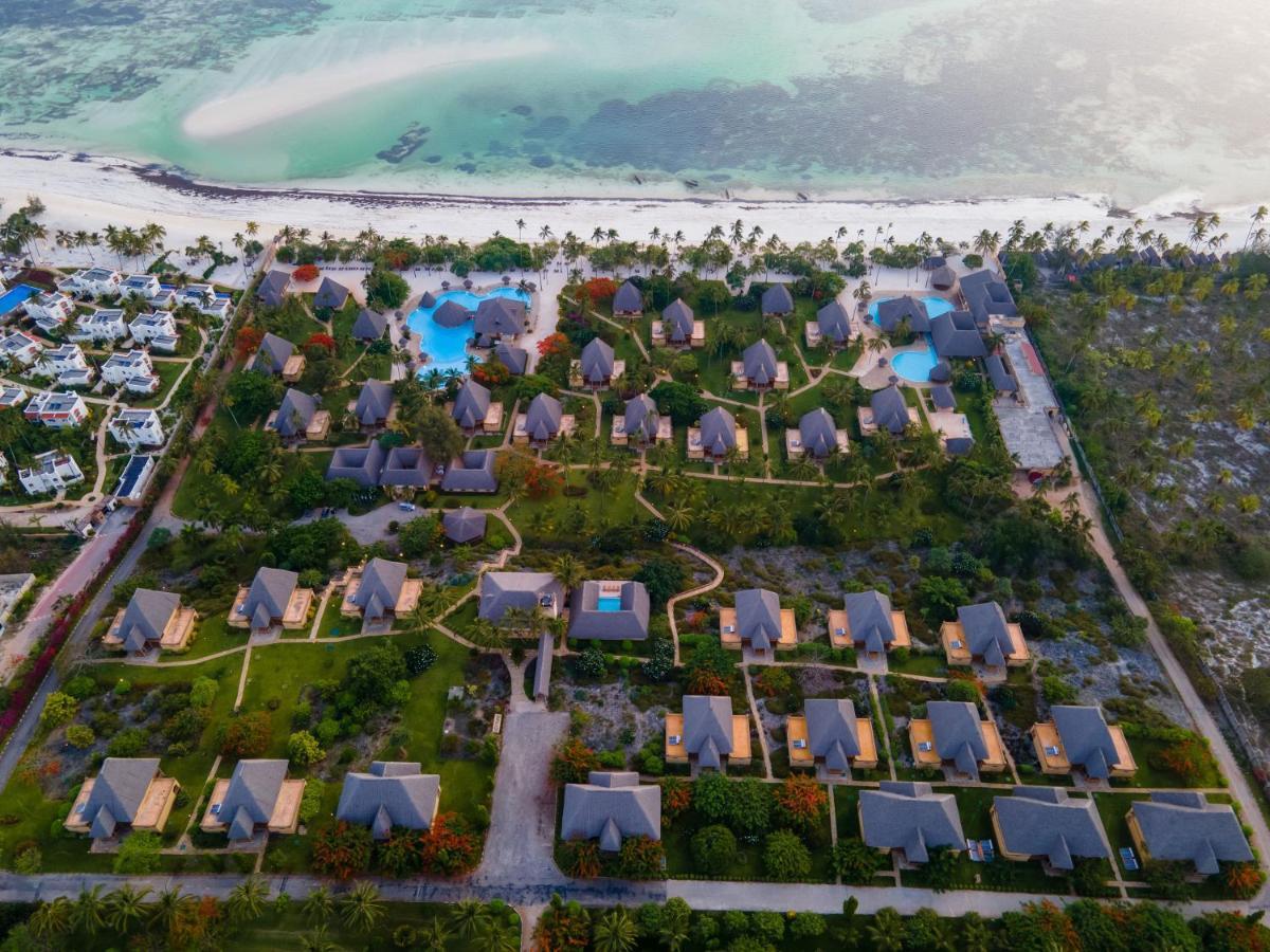 Neptune Pwani Beach Resort & Spa - All Inclusive Kiwengwa  Esterno foto