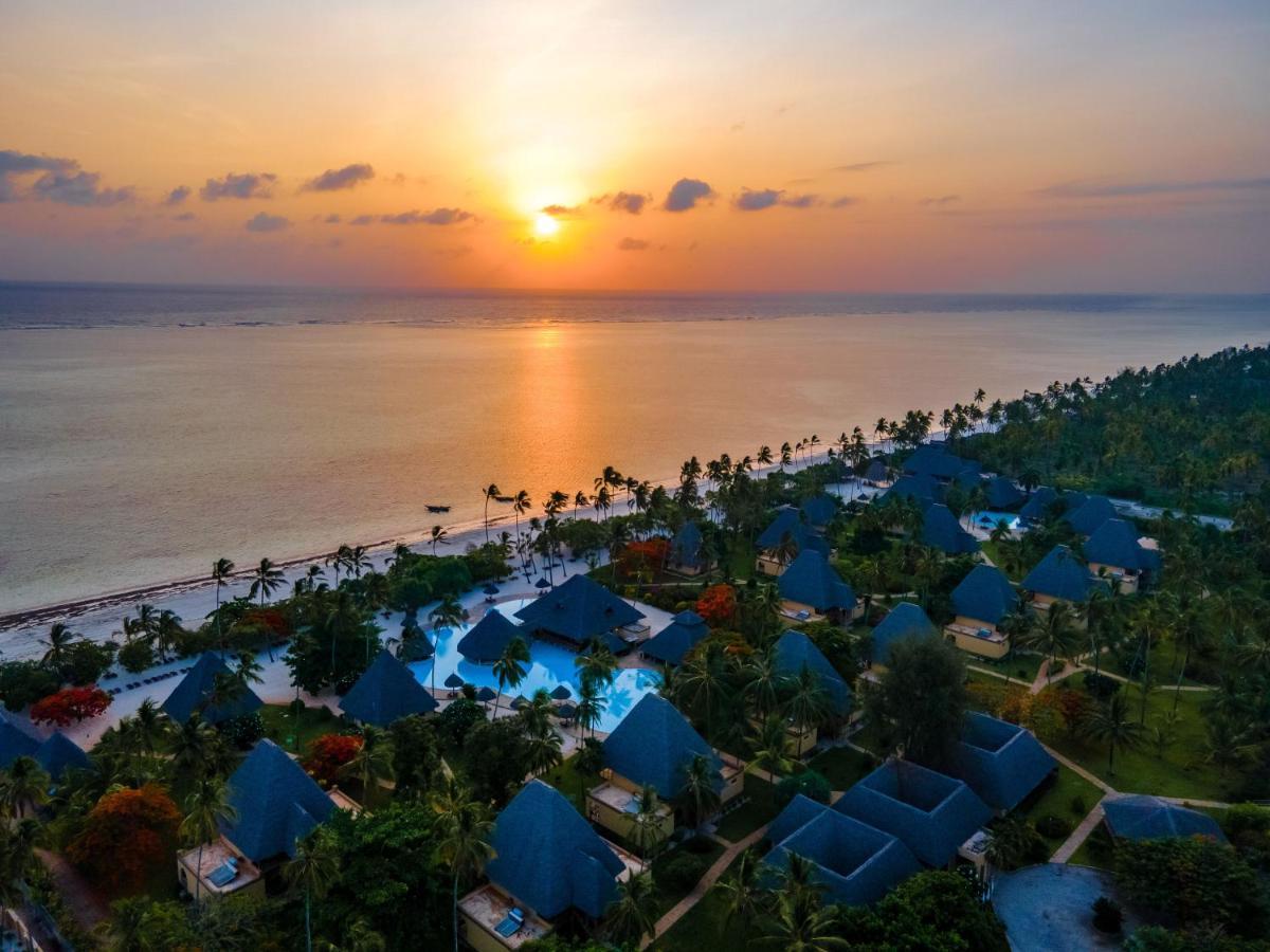 Neptune Pwani Beach Resort & Spa - All Inclusive Kiwengwa  Esterno foto