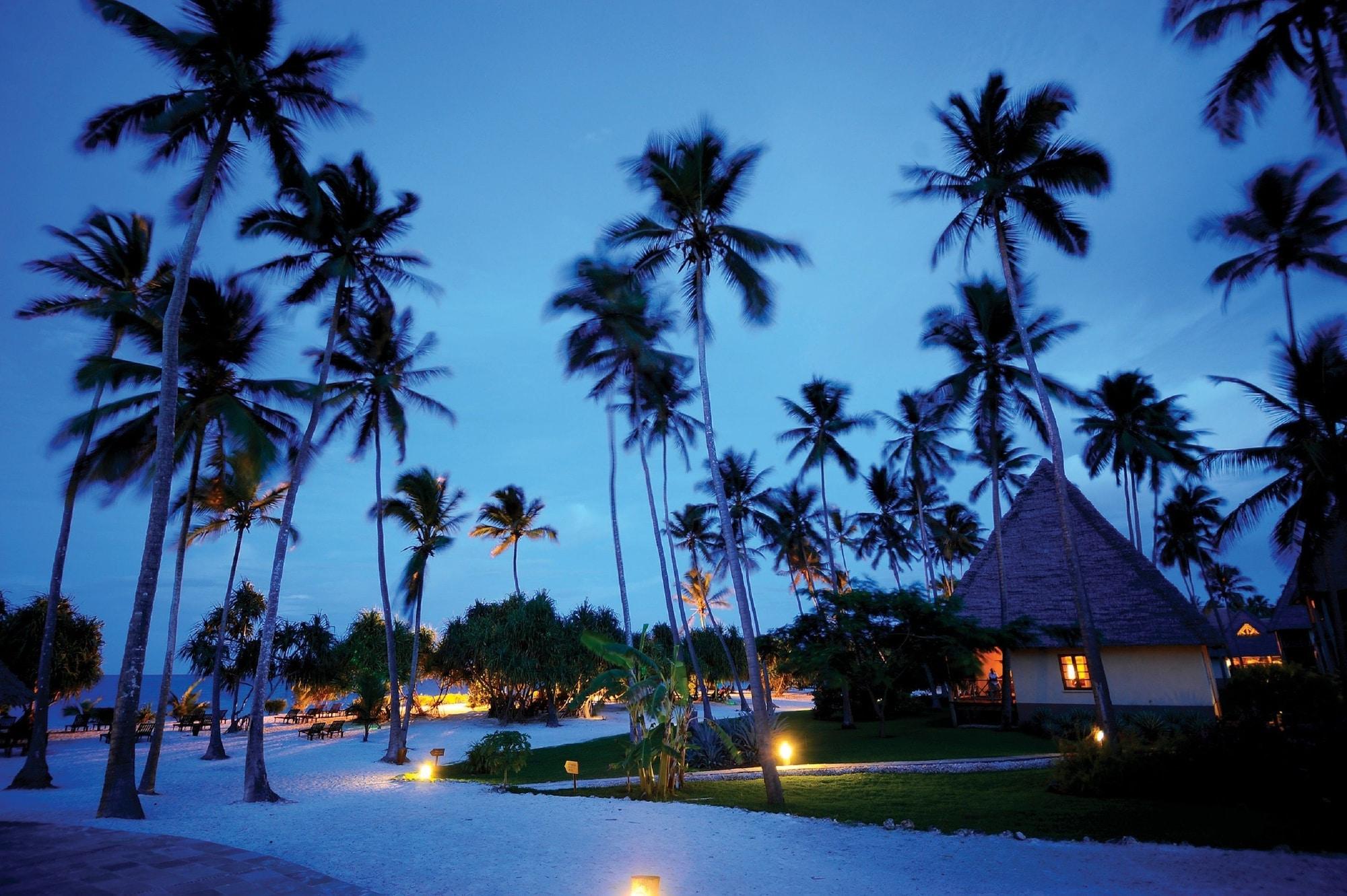 Neptune Pwani Beach Resort & Spa - All Inclusive Kiwengwa  Esterno foto