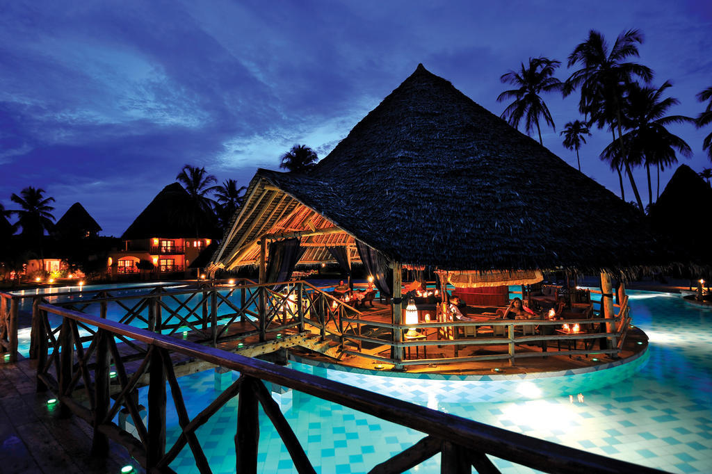 Neptune Pwani Beach Resort & Spa - All Inclusive Kiwengwa  Esterno foto