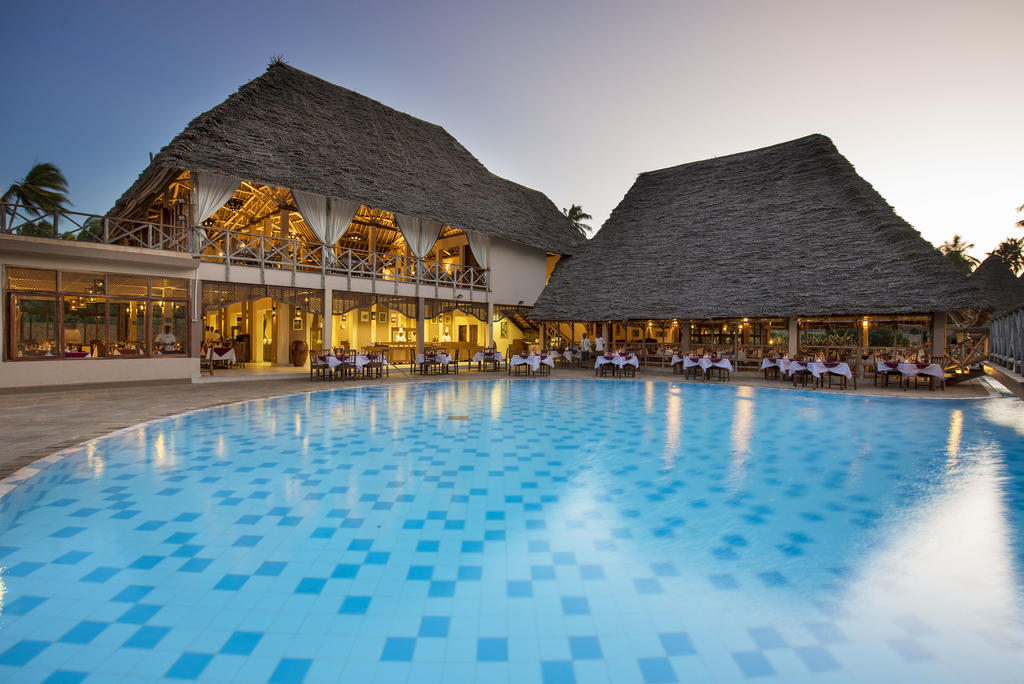 Neptune Pwani Beach Resort & Spa - All Inclusive Kiwengwa  Esterno foto