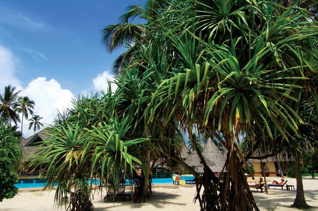 Neptune Pwani Beach Resort & Spa - All Inclusive Kiwengwa  Esterno foto