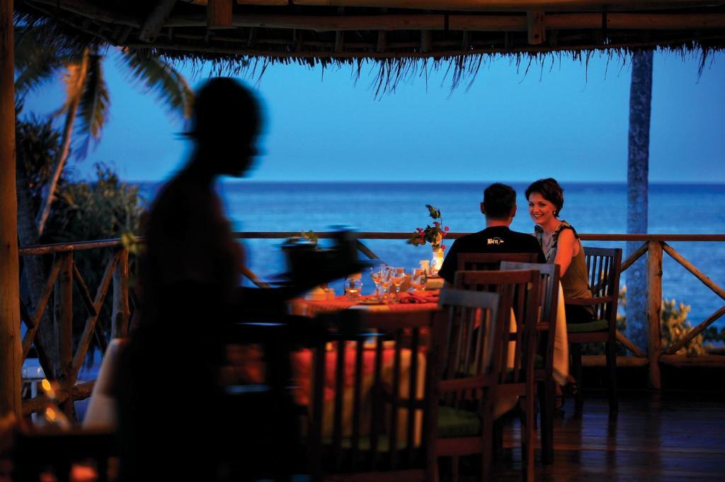 Neptune Pwani Beach Resort & Spa - All Inclusive Kiwengwa  Esterno foto