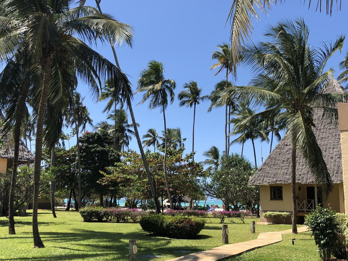 Neptune Pwani Beach Resort & Spa - All Inclusive Kiwengwa  Esterno foto