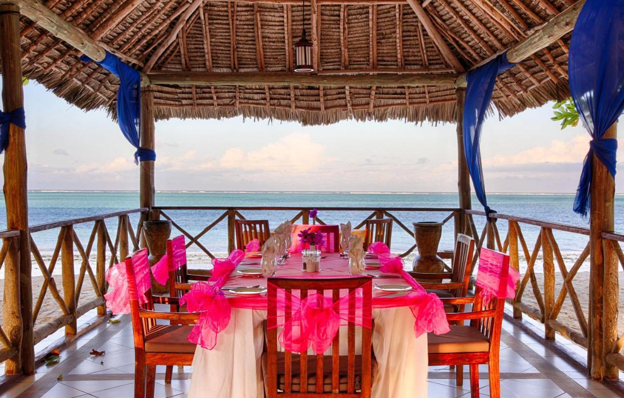 Neptune Pwani Beach Resort & Spa - All Inclusive Kiwengwa  Esterno foto