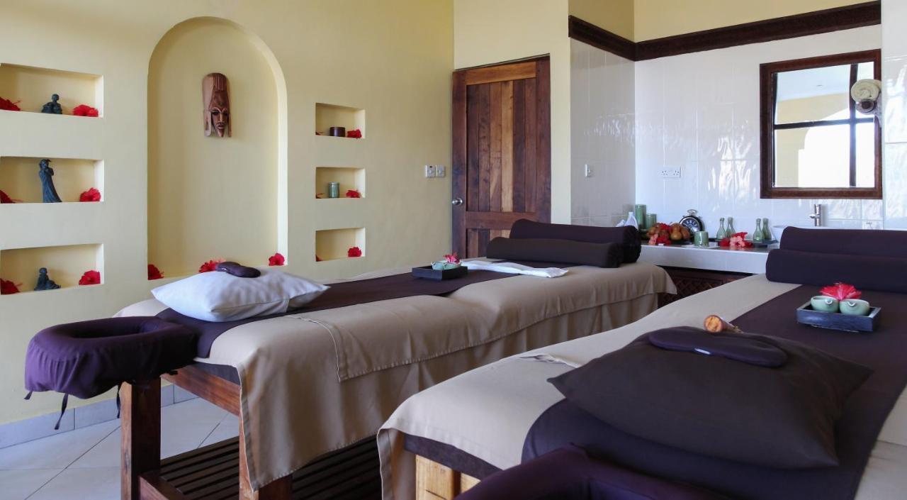 Neptune Pwani Beach Resort & Spa - All Inclusive Kiwengwa  Esterno foto